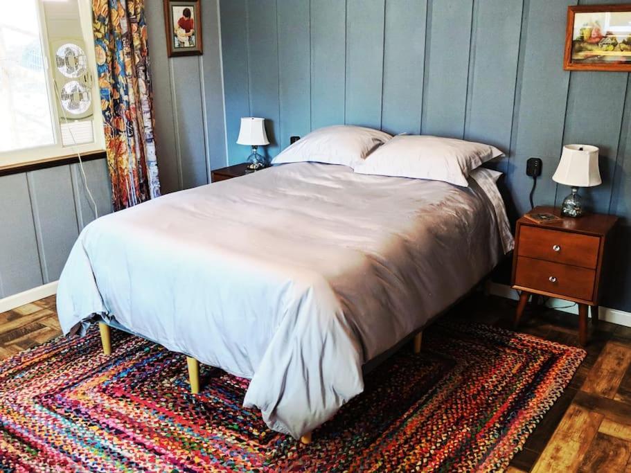 Sleeping Wolf Guest House Oakhurst Esterno foto